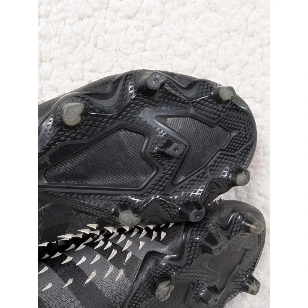 Adidas Predator Freak.1 Low FG Soccer Cleats Black Silver FY1028 Mens Size 8